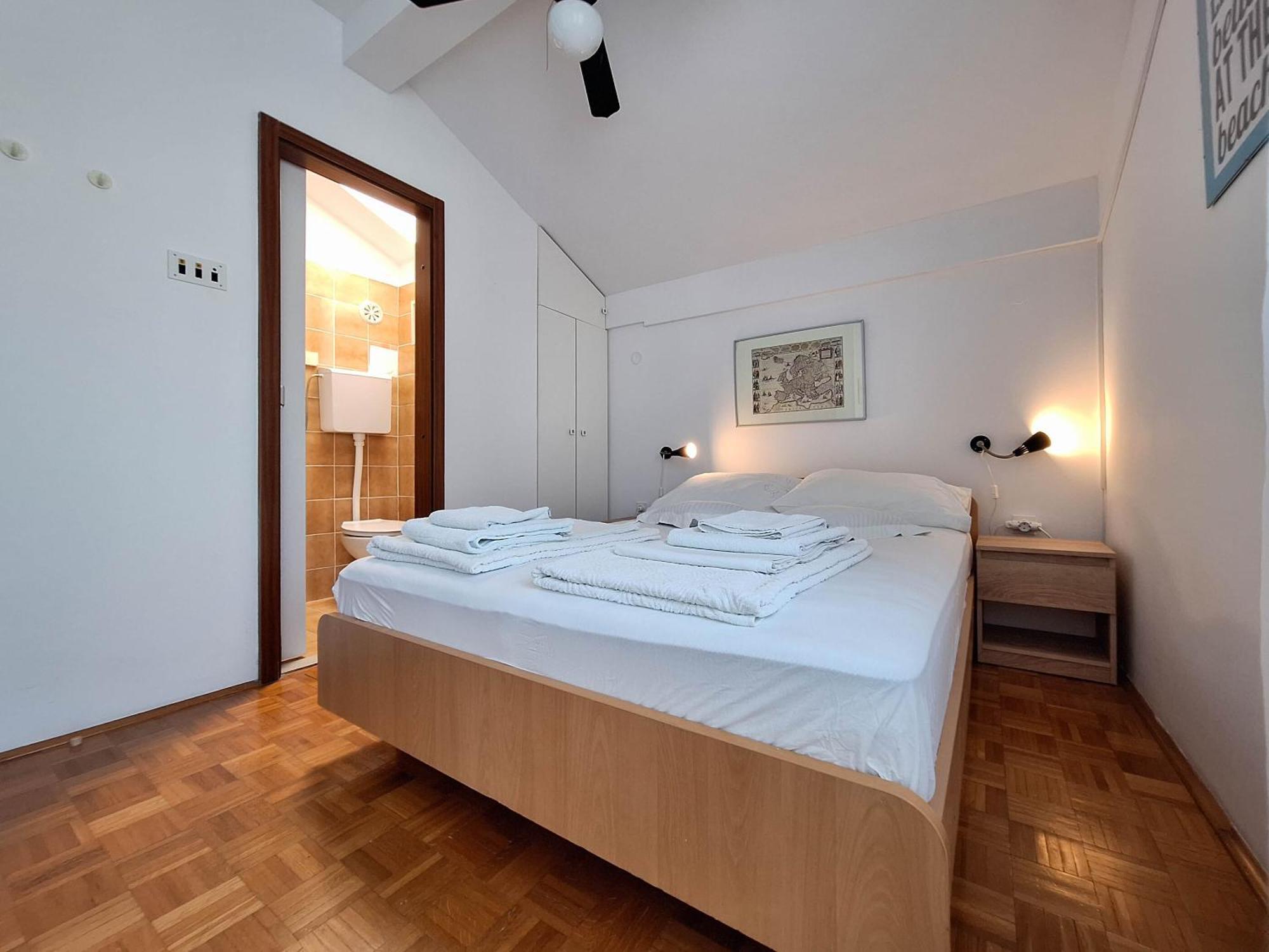 Rooms Sofija Selce Esterno foto